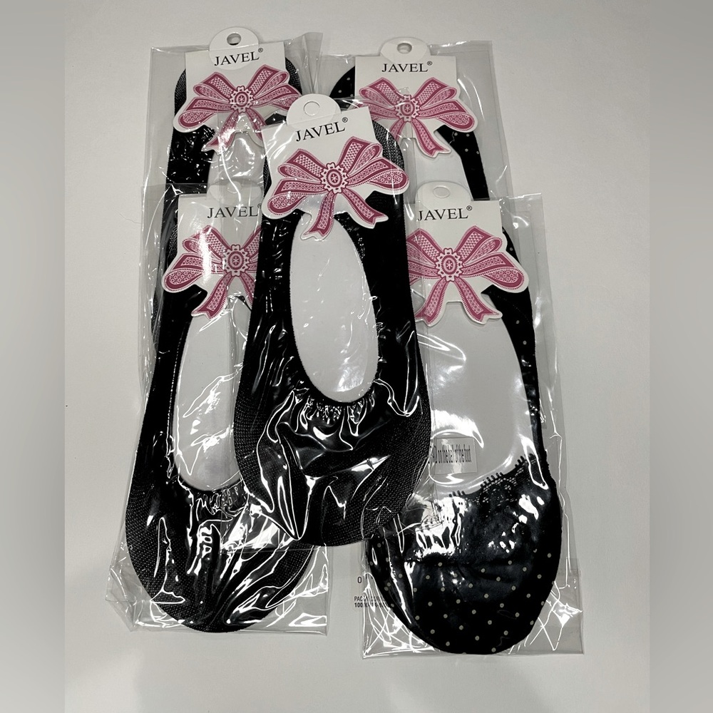 JAVEL 5 pair black non slippery bundle of socks size 9-11